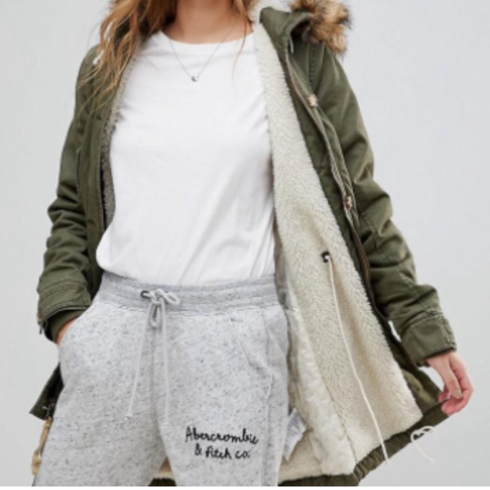 Abercrombie & Fitch Green Army Sherpa Lined Jacket